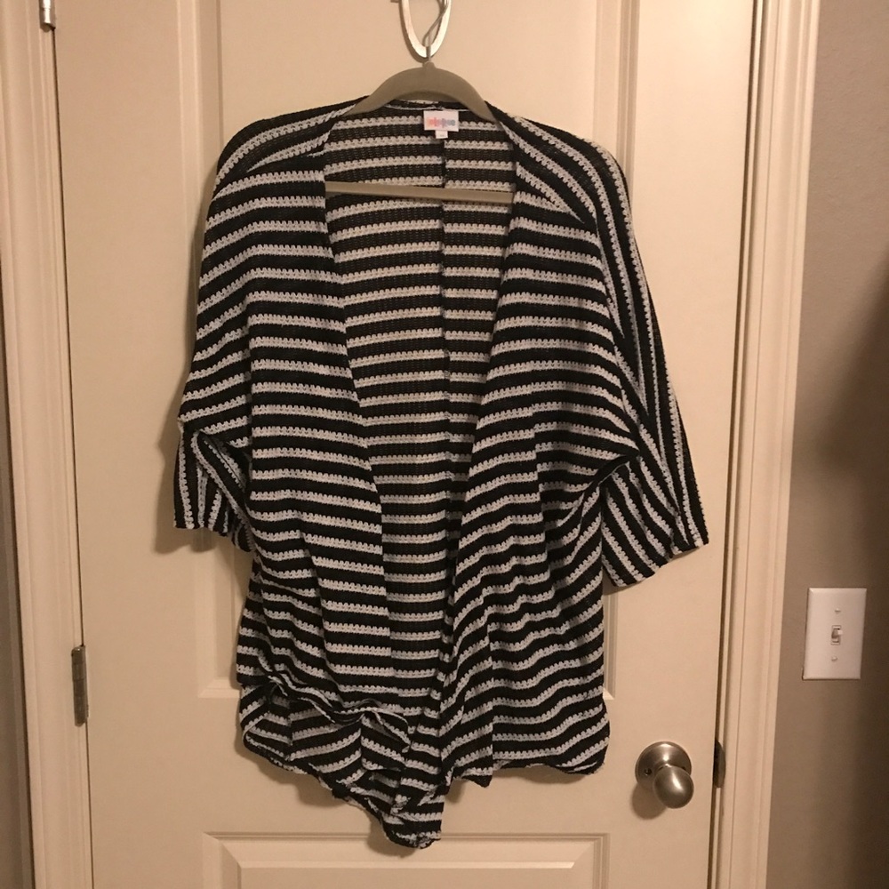 Medium Lularoe Lindsay